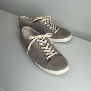 ECCO Women's Taupe Leather Sneakers Size 39 (US 8.5-9)